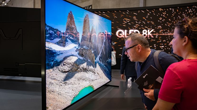 QLED против OLED: выбираем идеальный телевизор